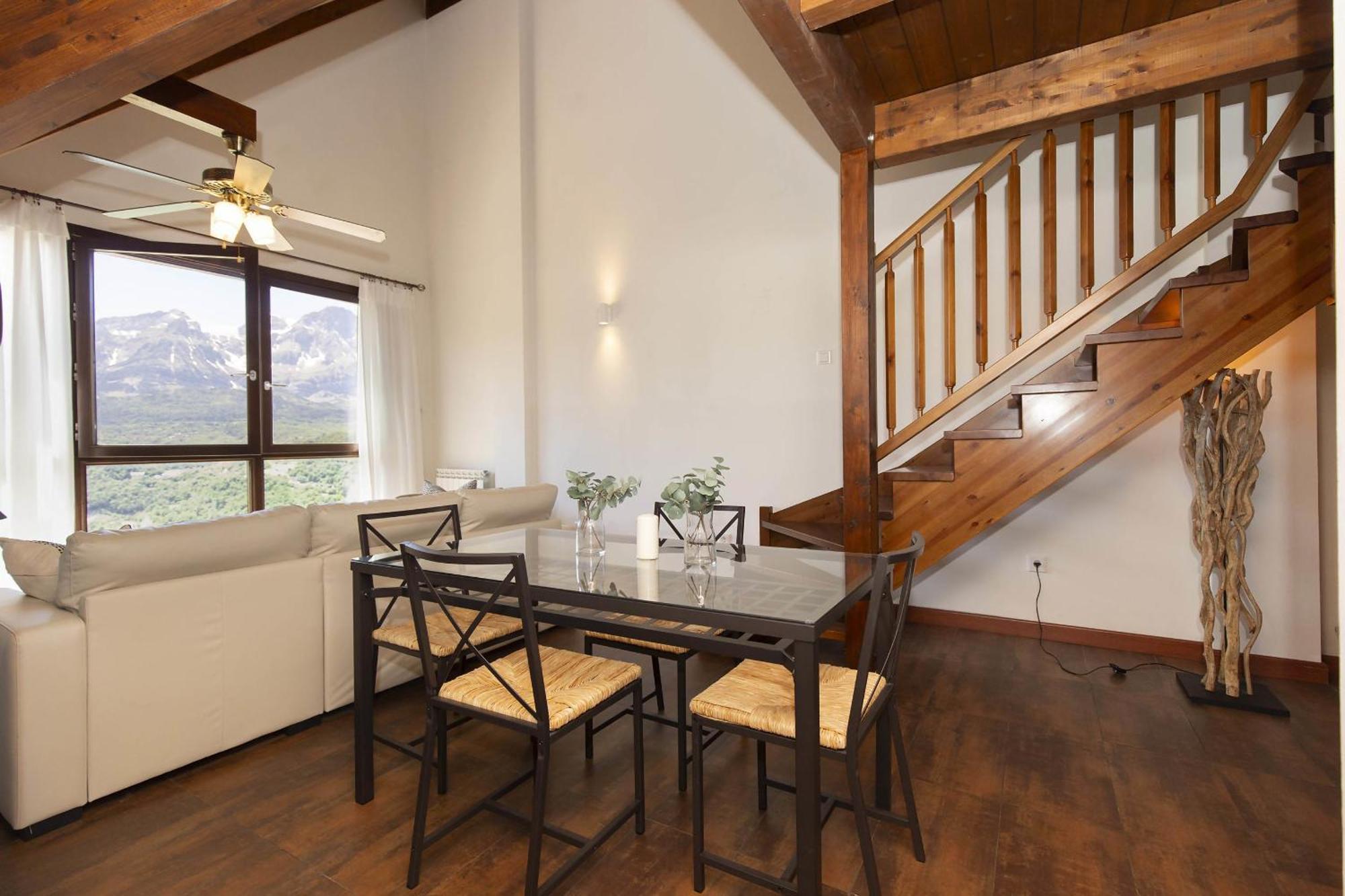 Apartment Atico De Cumbres By Bevalle