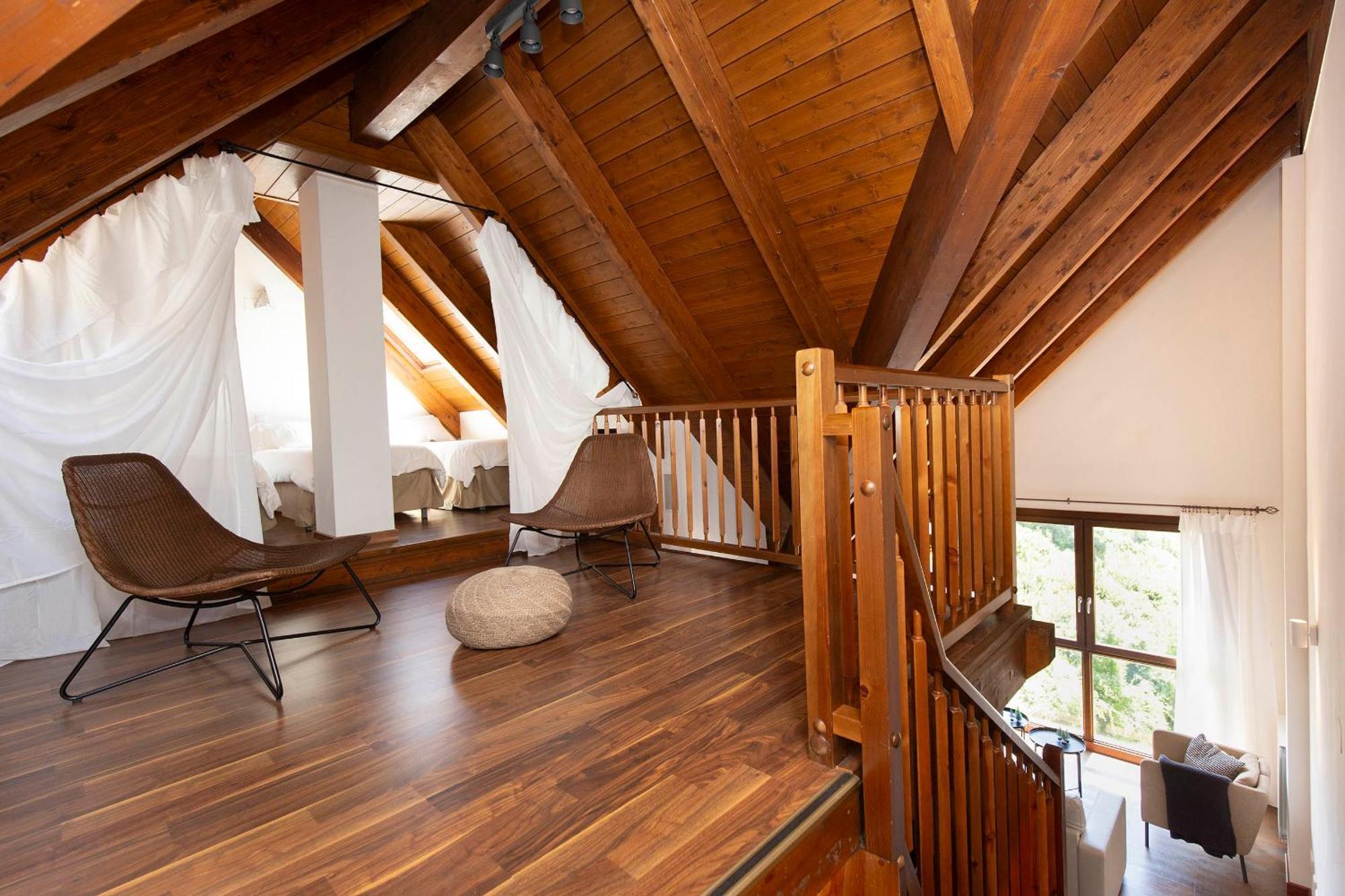 Apartment Atico De Cumbres By Bevalle Panticosa